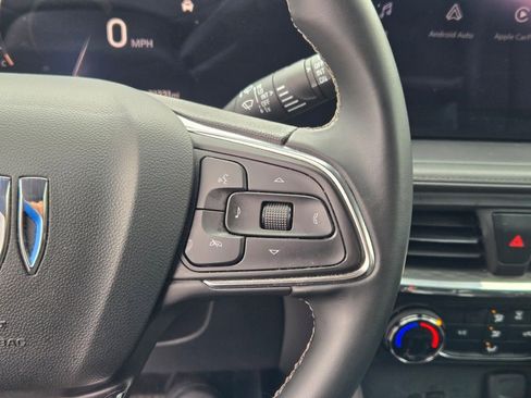 Certified 2025 Buick Encore GX Preferred image 29