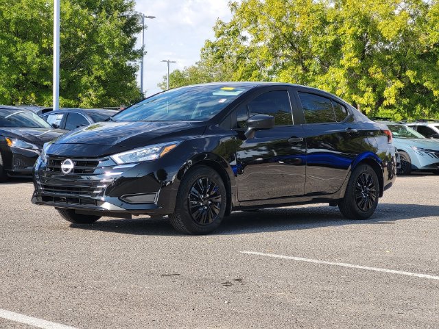 Certified 2025 Nissan Versa S w/ Trunk Package FWD image 2