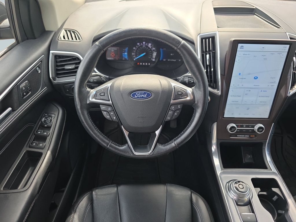 Used 2021 Ford Edge Titanium AWD/4WD image 14