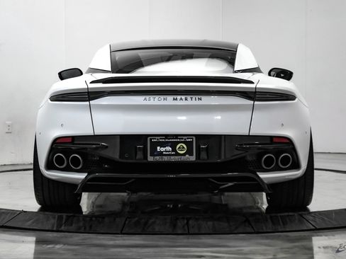 Used 2023 Aston Martin DBS Coupe RWD image 14