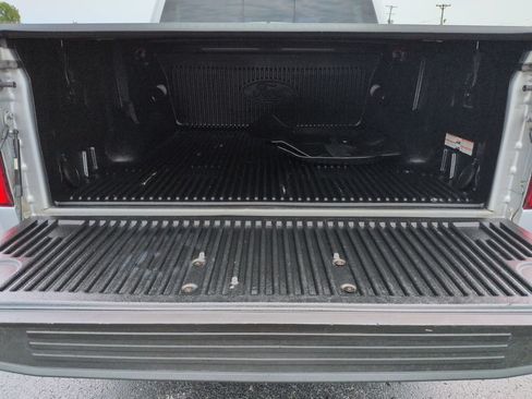 Used 2016 Ford F150 XLT w/ Equipment Group 302A Luxury AWD/4WD image 23