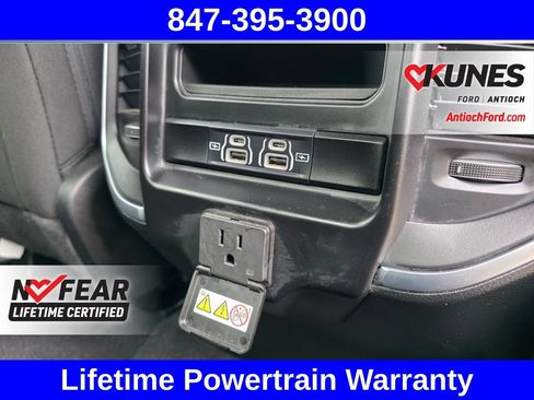 Used 2025 RAM 1500 Big Horn AWD/4WD image 36