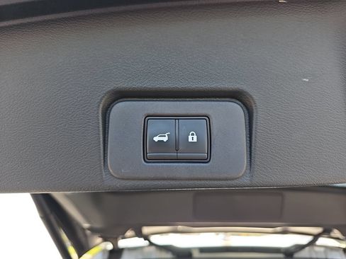 Used 2024 Nissan Rogue Platinum w/ Platinum Premium Package FWD image 34