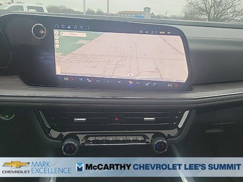 New 2026 Chevrolet Suburban Premier image 26