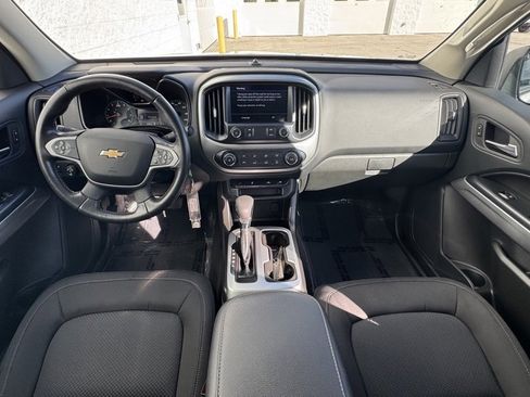 Used 2022 Chevrolet Colorado LT w/ LT Convenience Package image 14