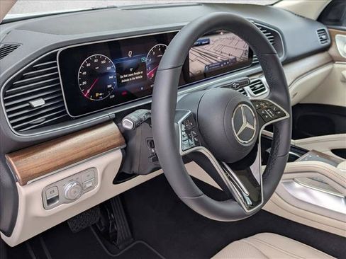 New 2026 Mercedes-Benz GLE 450 4MATIC image 3