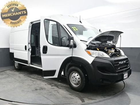 Used 2023 RAM ProMaster 2500 FWD image 37