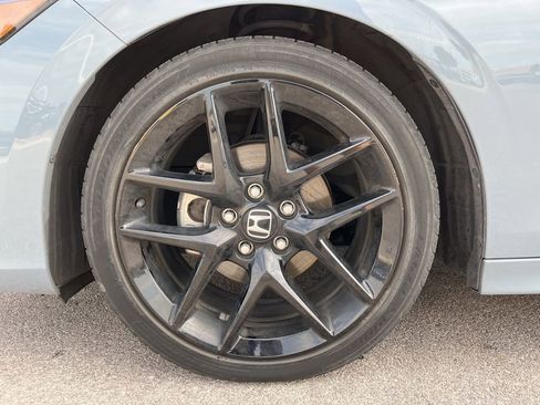 Used 2023 Honda Civic Sport image 12