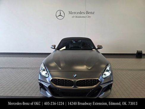Used 2020 BMW Z4 M40i w/ Executive Package image 2