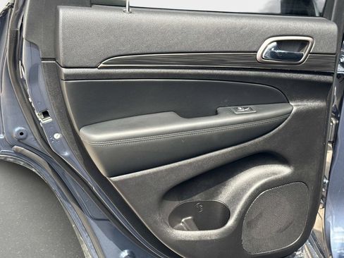 Certified 2021 Jeep Grand Cherokee Limited X image 14