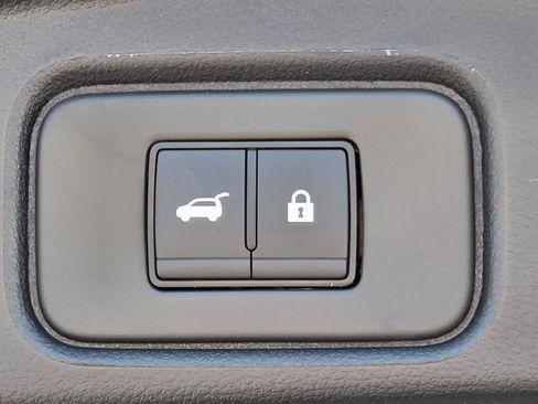 New 2026 Nissan Pathfinder Rock Creek w/ Rock Creek Premium Package AWD/4WD image 31