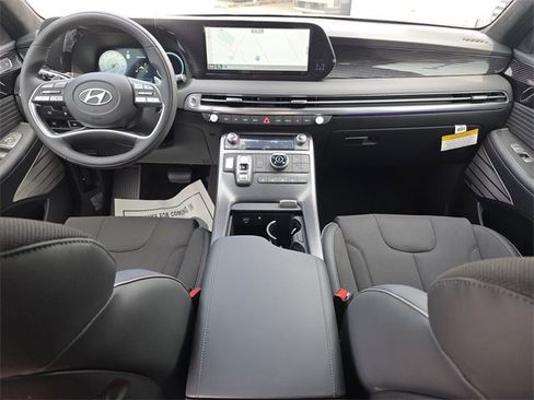 New 2025 Hyundai Palisade Calligraphy image 11