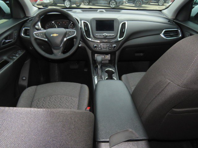 Used 2024 Chevrolet Equinox LT FWD image 18