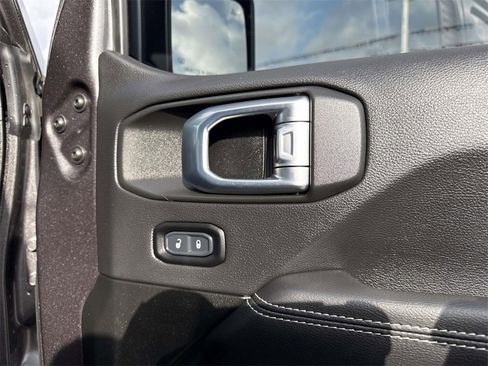 Used 2021 Jeep Wrangler Unlimited Sahara w/ Cold Weather Group image 29