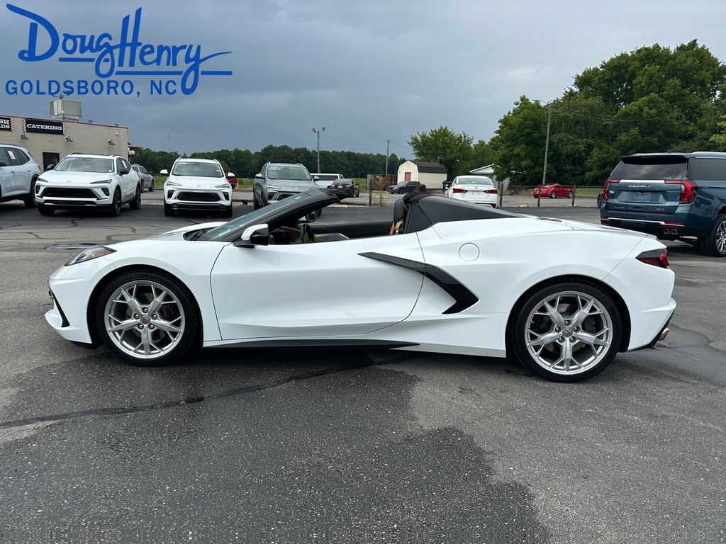 Used 2021 Chevrolet Corvette Stingray Preferred Conv w/ 2LT RWD image 17