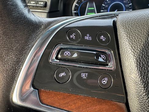 Used 2020 Cadillac Escalade ESV Luxury image 17