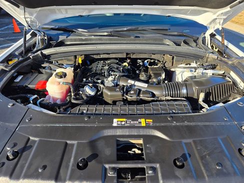 Used 2023 Jeep Grand Cherokee Altitude image 29