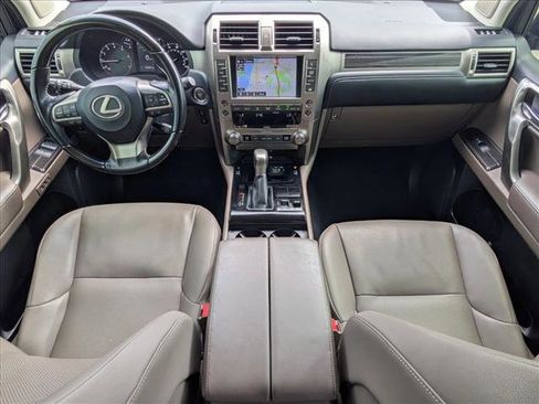 Used 2020 Lexus GX 460 Premium image 18