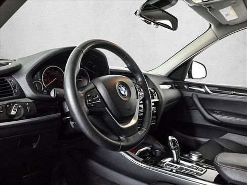 Used 2017 BMW X3 xDrive28i AWD/4WD image 10