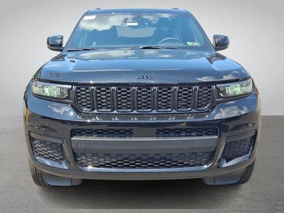 New 2025 Jeep Grand Cherokee L Altitude