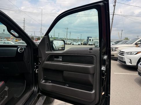 Used 2014 Ford F150 FX4 w/ Equipment Group 402A Luxury AWD/4WD image 33