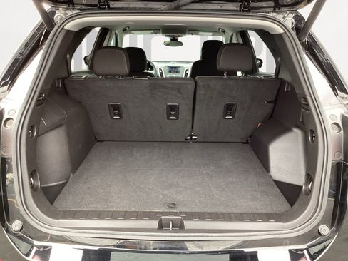 Used 2024 Chevrolet Equinox LT image 16