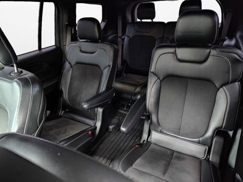 Used 2021 Jeep Grand Cherokee L Laredo image 20