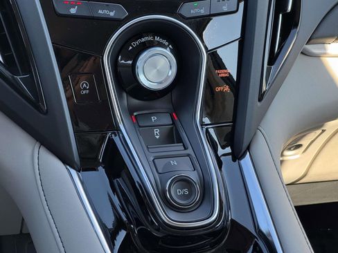 Certified 2025 Acura RDX w/ Technology Package image 20