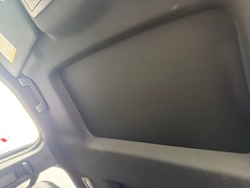 Used 2018 Ford Explorer XLT w/ Equipment Group 202A image 22