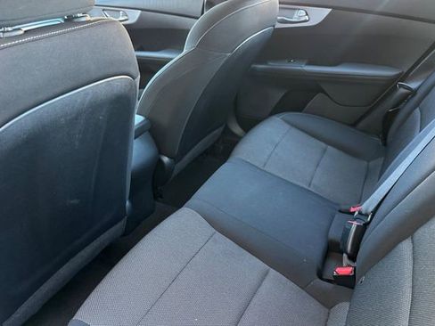 Used 2024 Kia Forte LXS w/ LXS Technology Package image 14