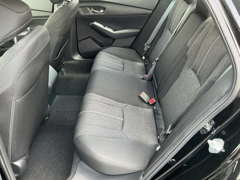 Used 2024 Honda Accord Sport image 13