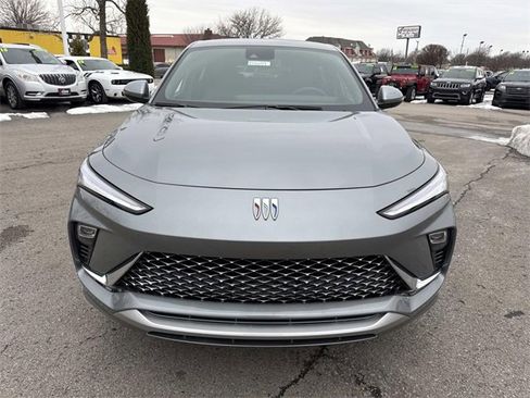 New 2026 Buick Envista Avenir image 8