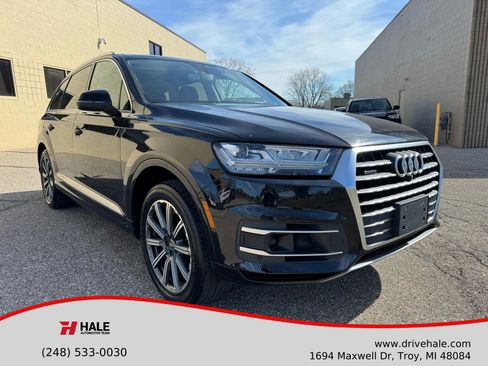 Used 2017 Audi Q7 3.0T Prestige image 1
