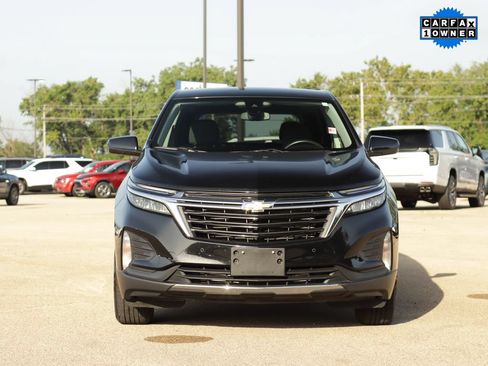 Used 2024 Chevrolet Equinox LT AWD/4WD image 2