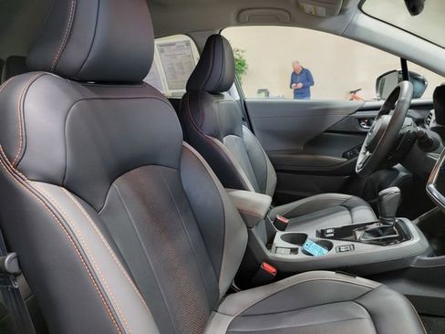 Used 2026 Subaru Crosstrek 2.5i Limited AWD/4WD image 16