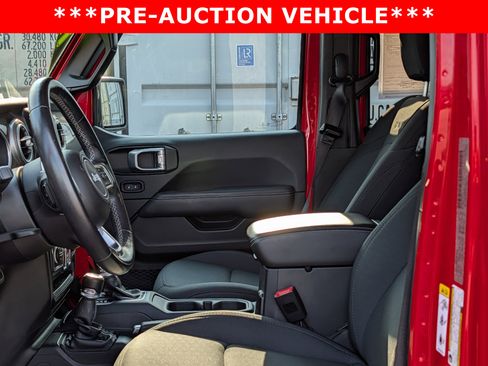 Used 2019 Jeep Wrangler Unlimited Sahara AWD/4WD image 20