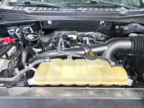 Used 2019 Ford F150 XLT w/ Equipment Group 302A Luxury image 17