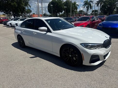 Used 2020 BMW 330i xDrive Sedan w/ M Sport Package AWD/4WD image 1