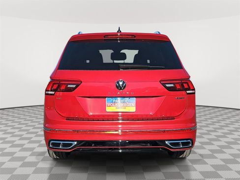 Certified 2024 Volkswagen Tiguan SEL R-Line image 6