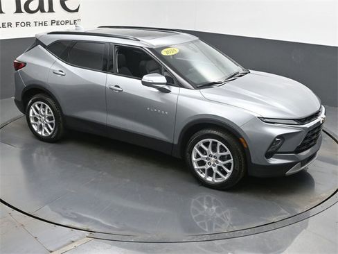 Used 2024 Chevrolet Blazer LT w/ Sound & Technology Package image 38