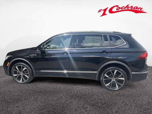 Used 2023 Volkswagen Tiguan SEL R-Line AWD/4WD image 10