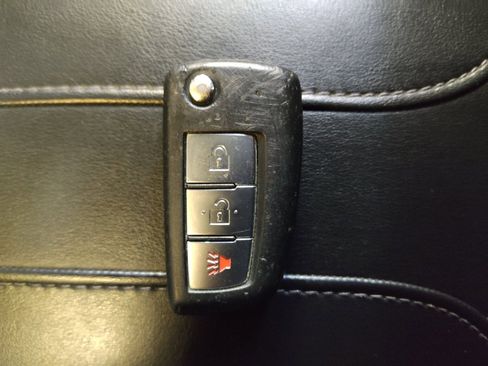 Used 2020 Nissan Rogue Sport S w/ Appearance Package image 32