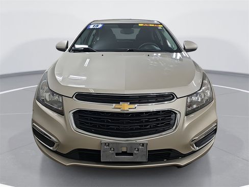 Used 2015 Chevrolet Cruze LT image 10