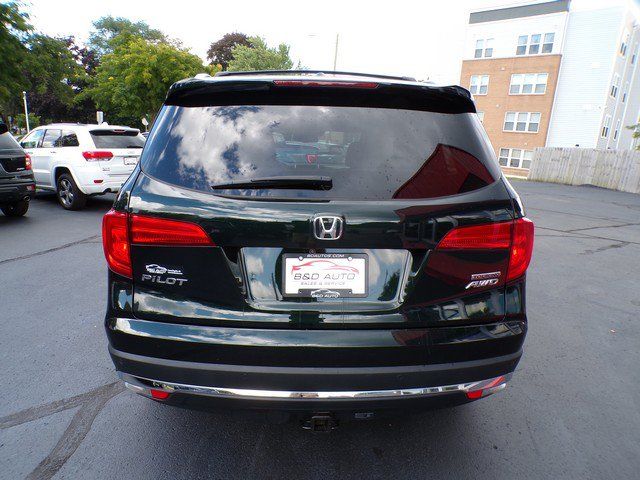 Used 2016 Honda Pilot Touring image 4