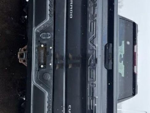 Used 2019 Chevrolet Silverado 1500 Custom Trail Boss w/ Custom Convenience Package image 9