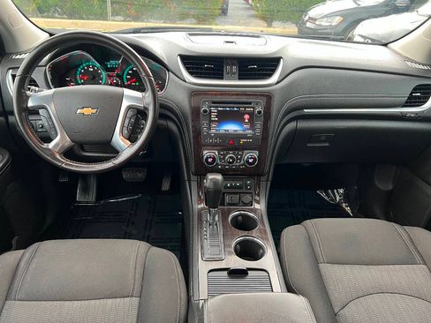 Used 2016 Chevrolet Traverse LT w/ Traveler's Package FWD image 35