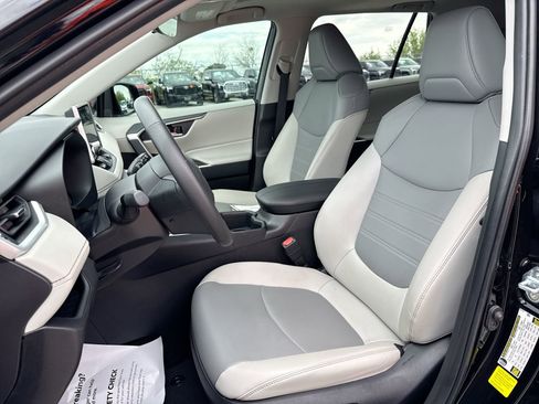 Certified 2025 Toyota RAV4 XLE Premium FWD image 13