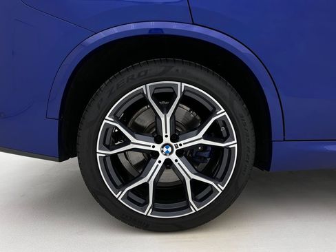 Certified 2024 BMW X5 M60i image 28
