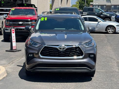 Used 2021 Toyota Highlander Limited FWD image 41