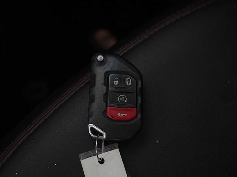 Used 2021 Jeep Gladiator Rubicon AWD/4WD image 28